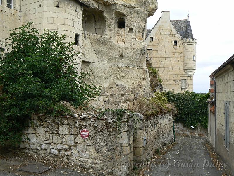 Troglodytic chateau, Dampierre-sur-Loire P1130468.JPG